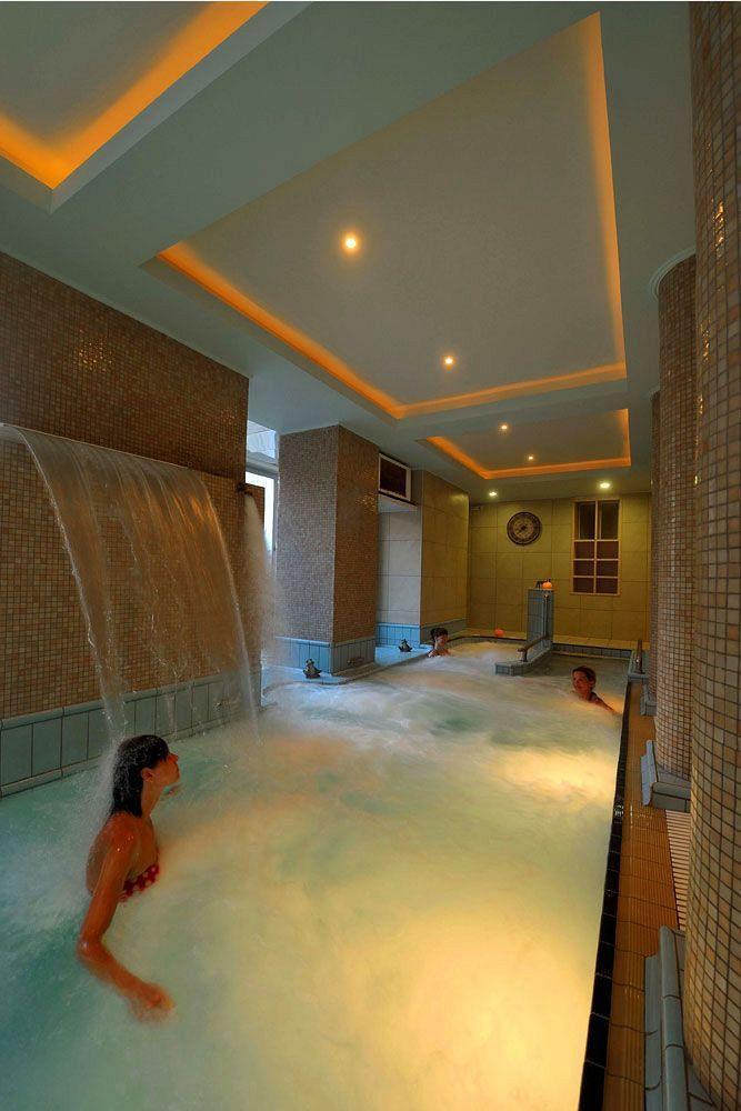 Kentrikon Hotel & Spa Лутра-Эдипсу Экстерьер фото