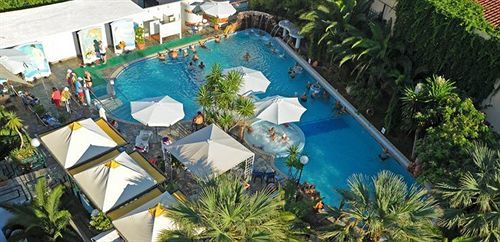 Kentrikon Hotel & Spa Лутра-Эдипсу Экстерьер фото